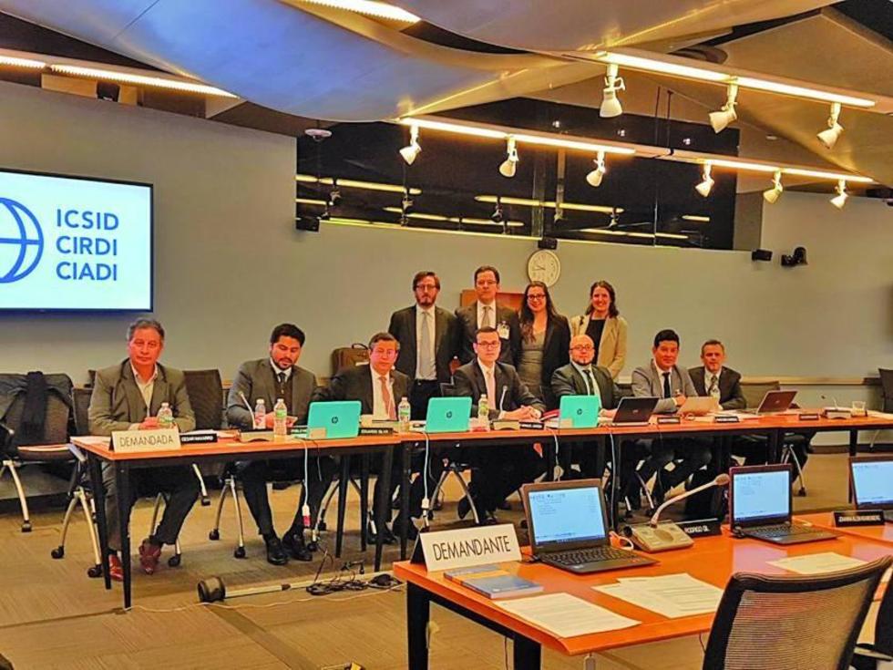 Bolivia demanda anular el laudo que beneficia a una empresa chilena