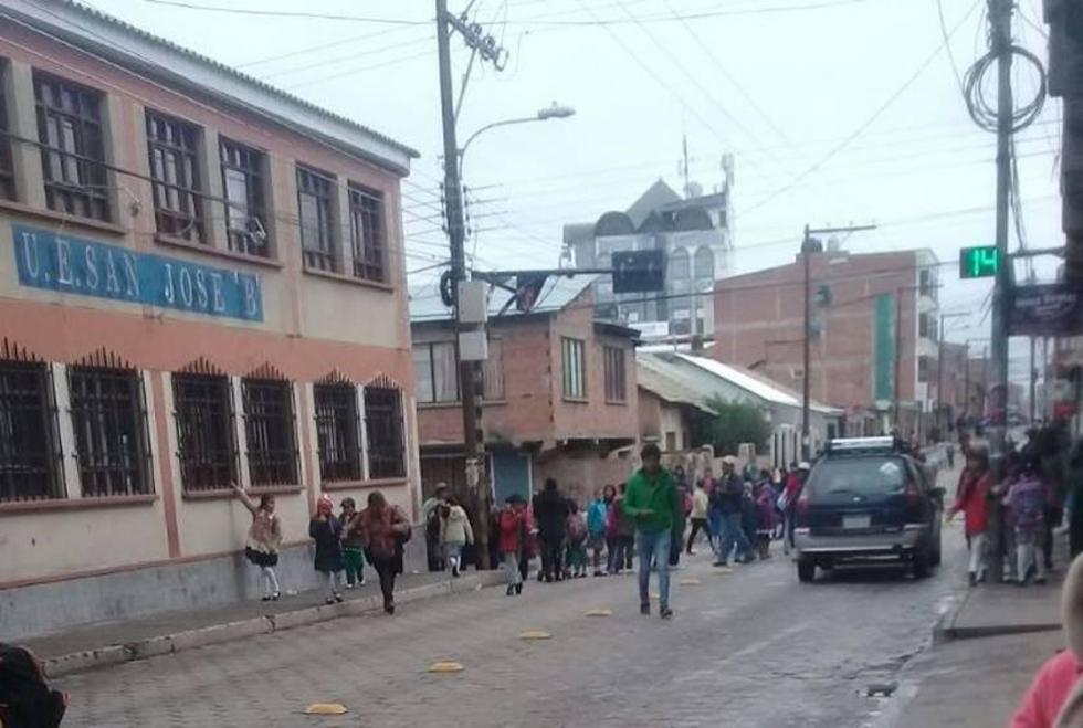 Presentan denuncia contra profesor de computación por supuesto hurto