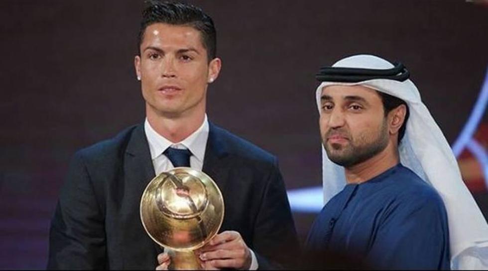 Cristiano recibe el premio Globe Soccer