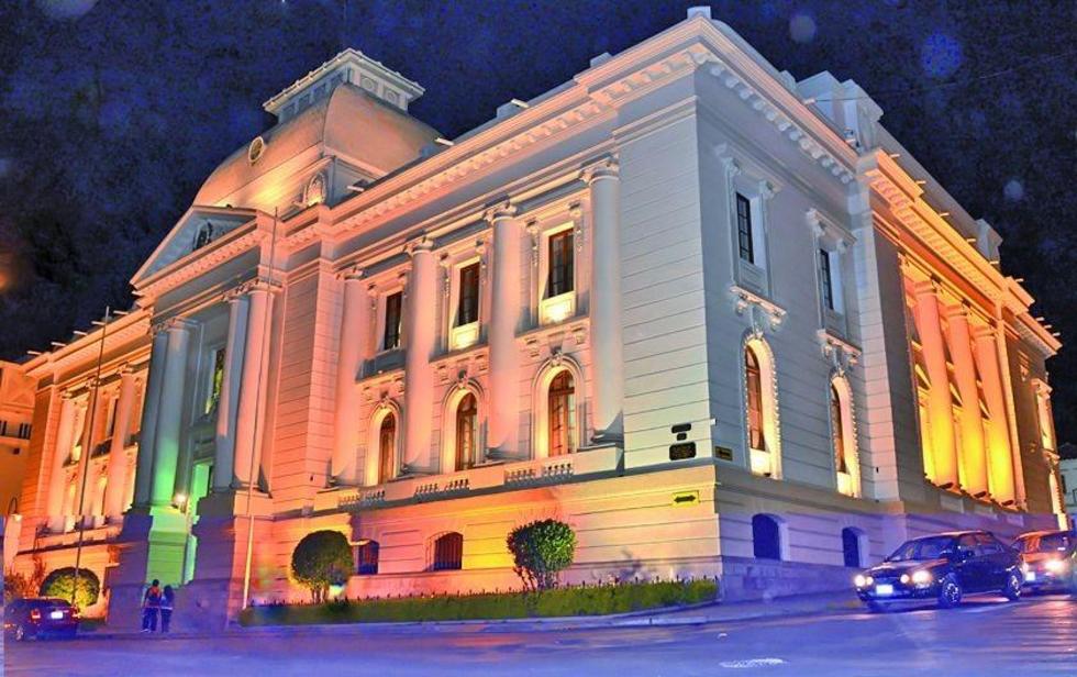 Anuncian reestructuración del TSJ por mucho personal administrativo