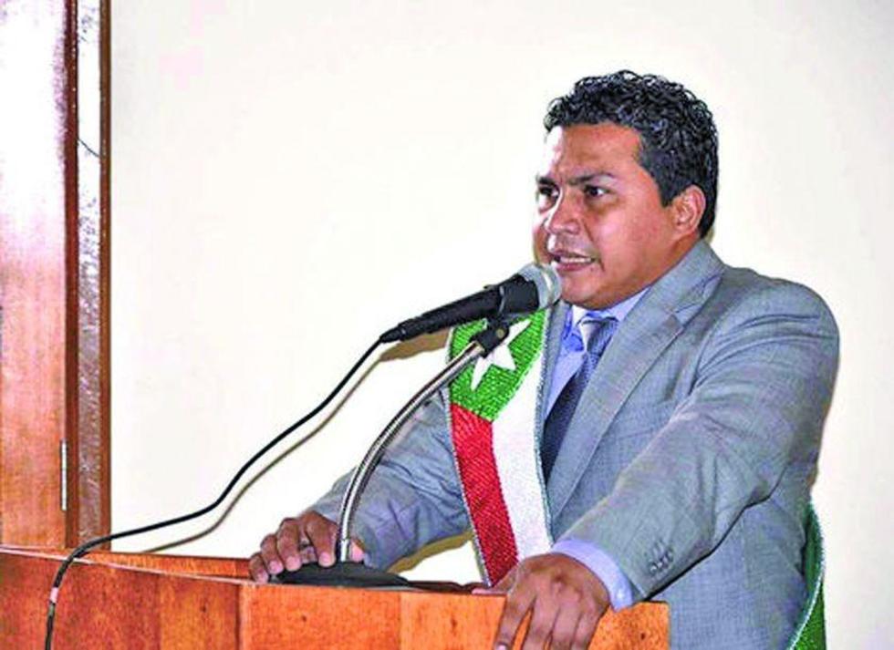 Admiten revocatorio del alcalde Gatty Ribeiro