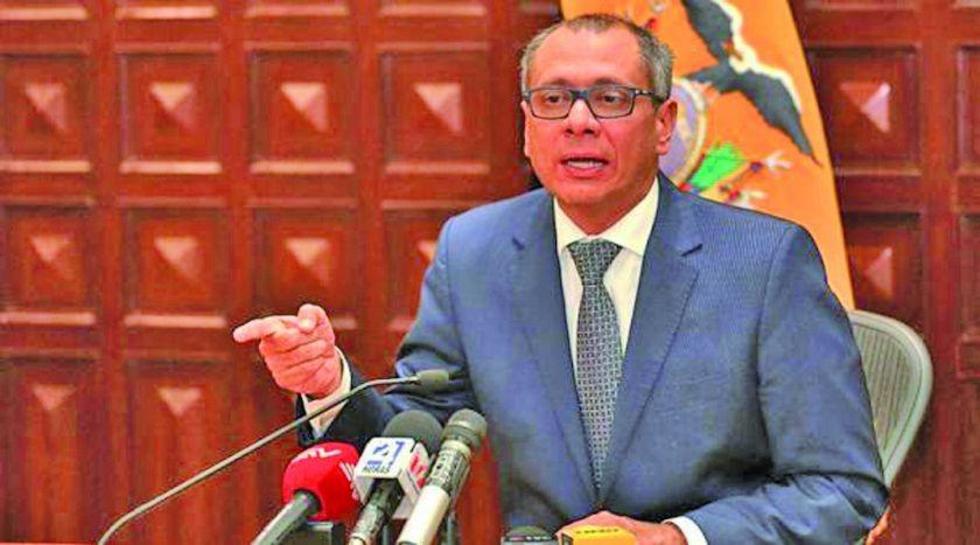 Confirman que el vicepresidente de Ecuador fue cesado del cargo