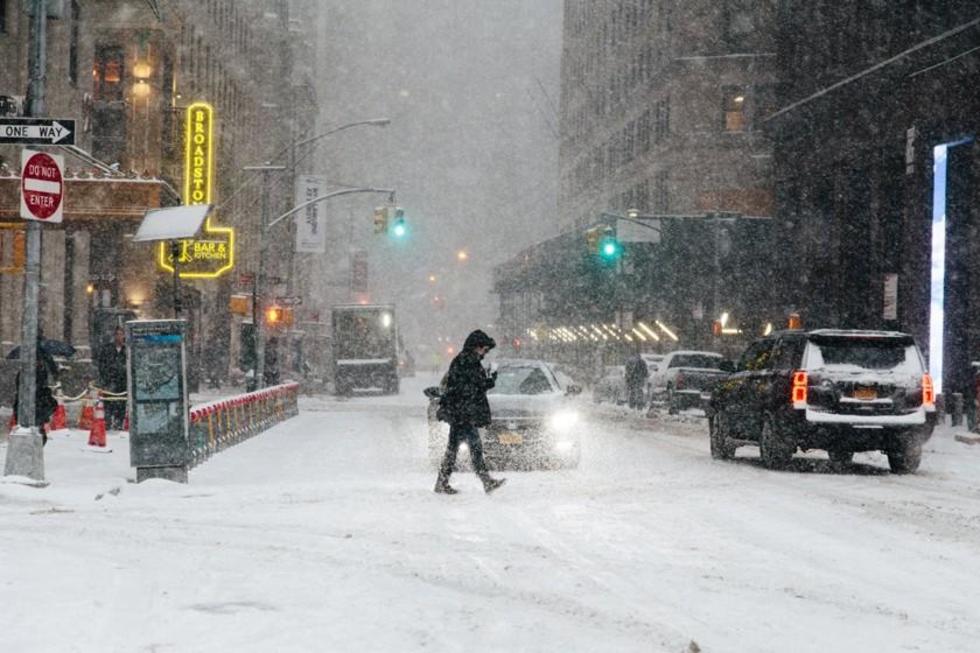 Una intensa tormenta de nieve azota a la ciudad de Nueva York
