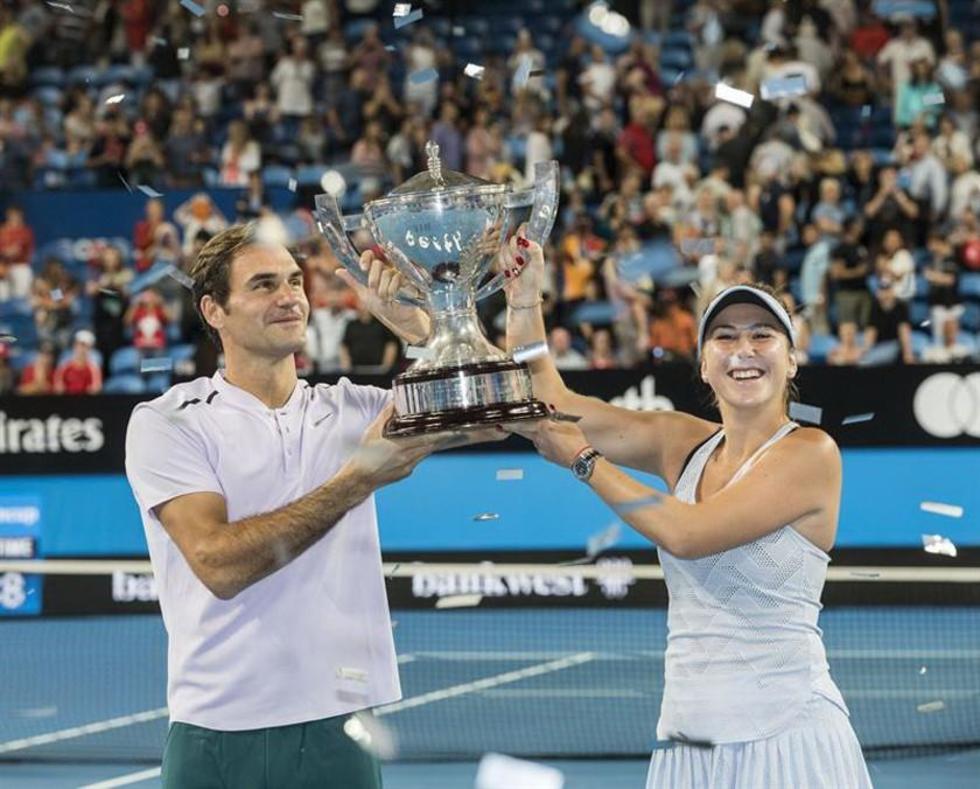 Federer lleva a Suiza a su tercera Copa