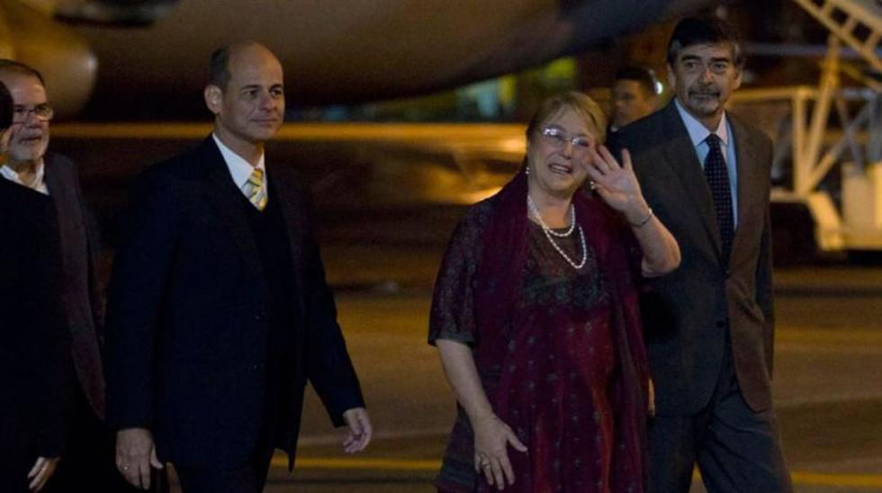 Bachelet inicia en Cuba su penúltimo viaje como jefa de Estado