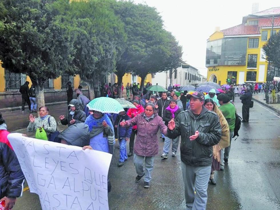 Los comerciantes declaran estado de emergencia 