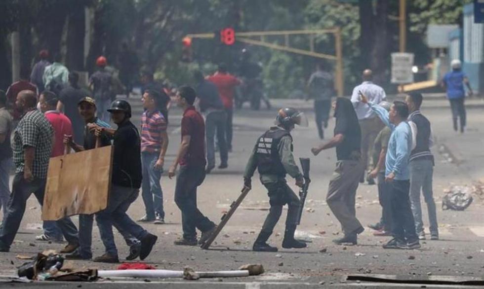 Mueren 4 personas en saqueos de comida al oeste de Venezuela 