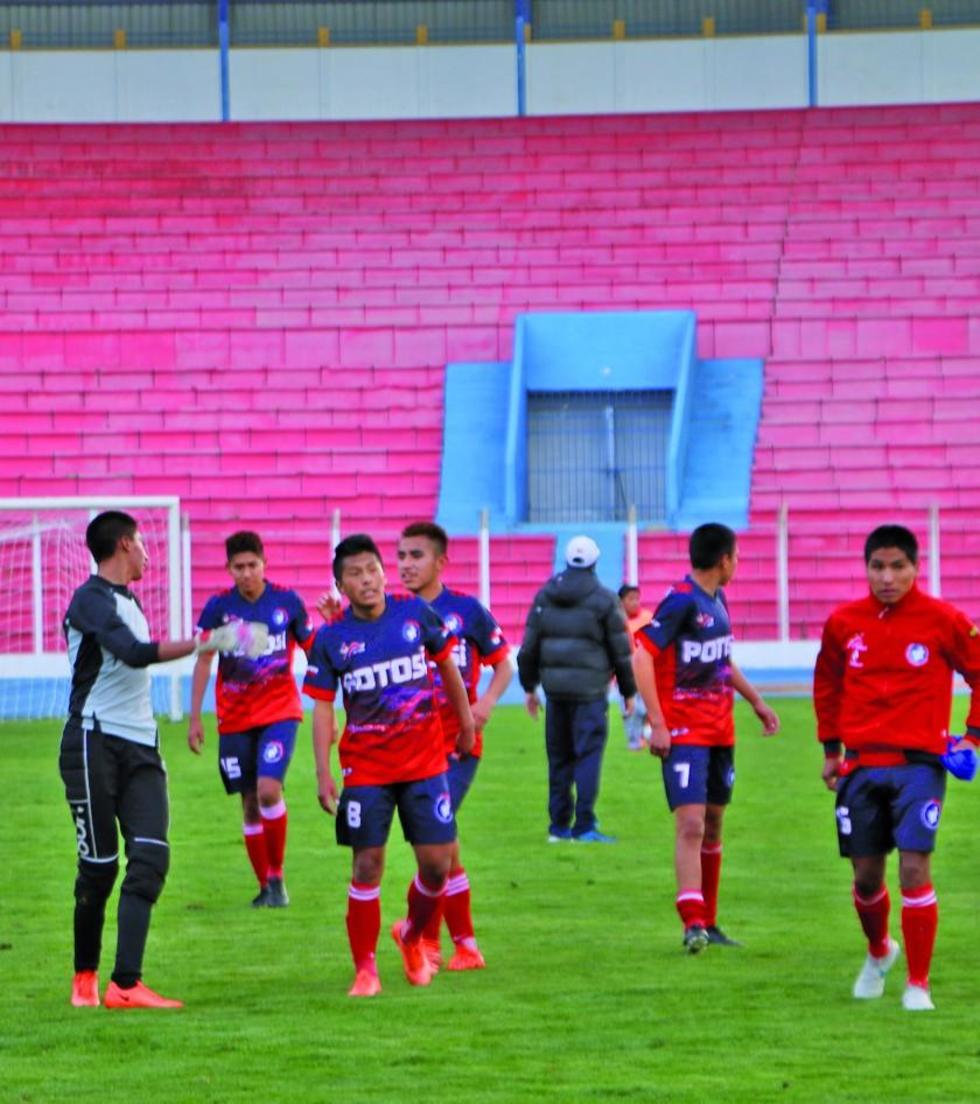Potosinos buscarán subir al tercer lugar de la Copa Bolivia