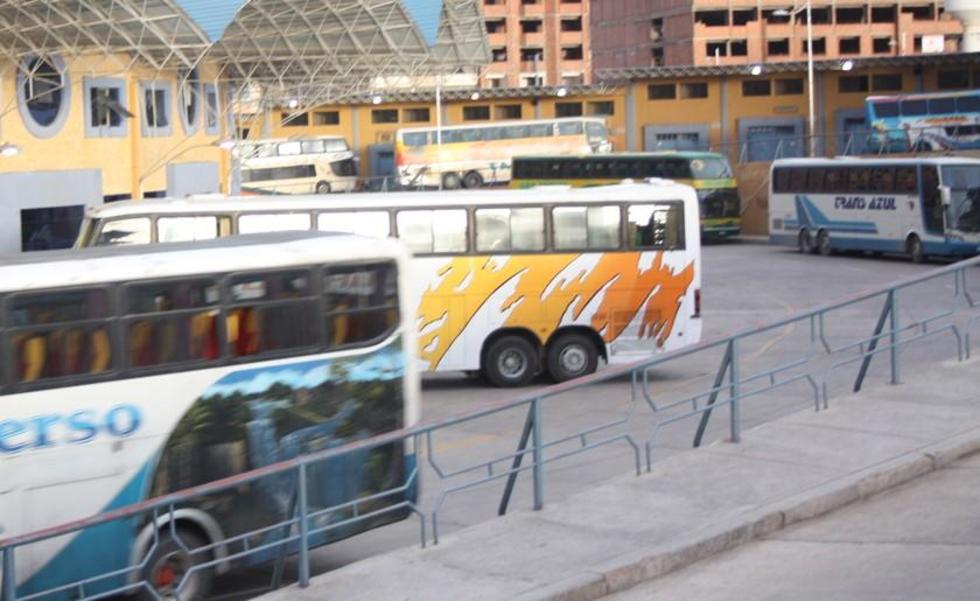 Empresas optan por la suspensión de viajes a Potosí por temor a paro