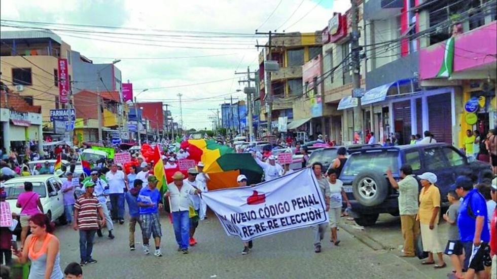 Se suscitan marchas en el país durante el informe del presidente