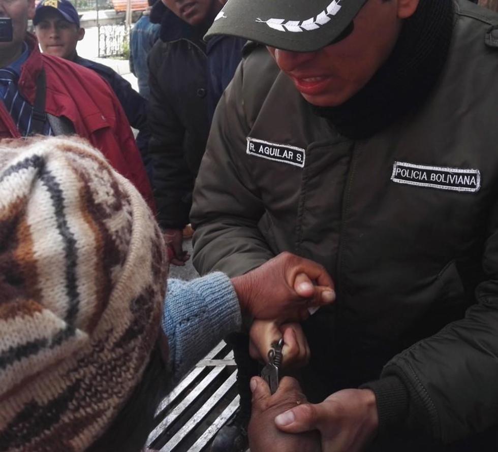 Arañan al intendente por confiscar una romana