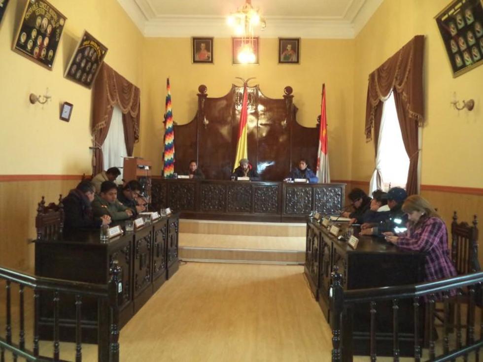 Concejo se estanca en elección de vicepresidencia y secretaría