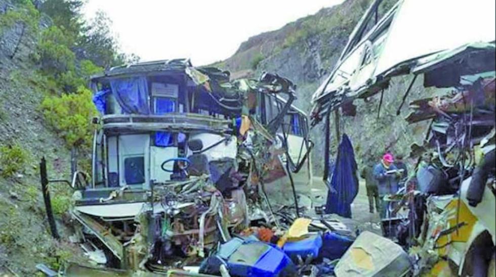Accidentes de tránsito en la ruta Cochabamba-Oruro deja 9 muertos