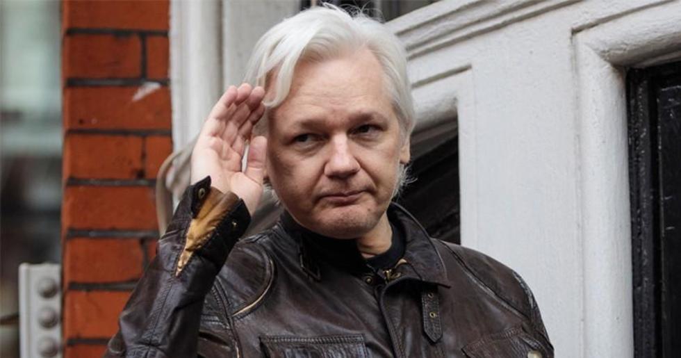 Justicia decide hoy si anula la detención de Julian Assange