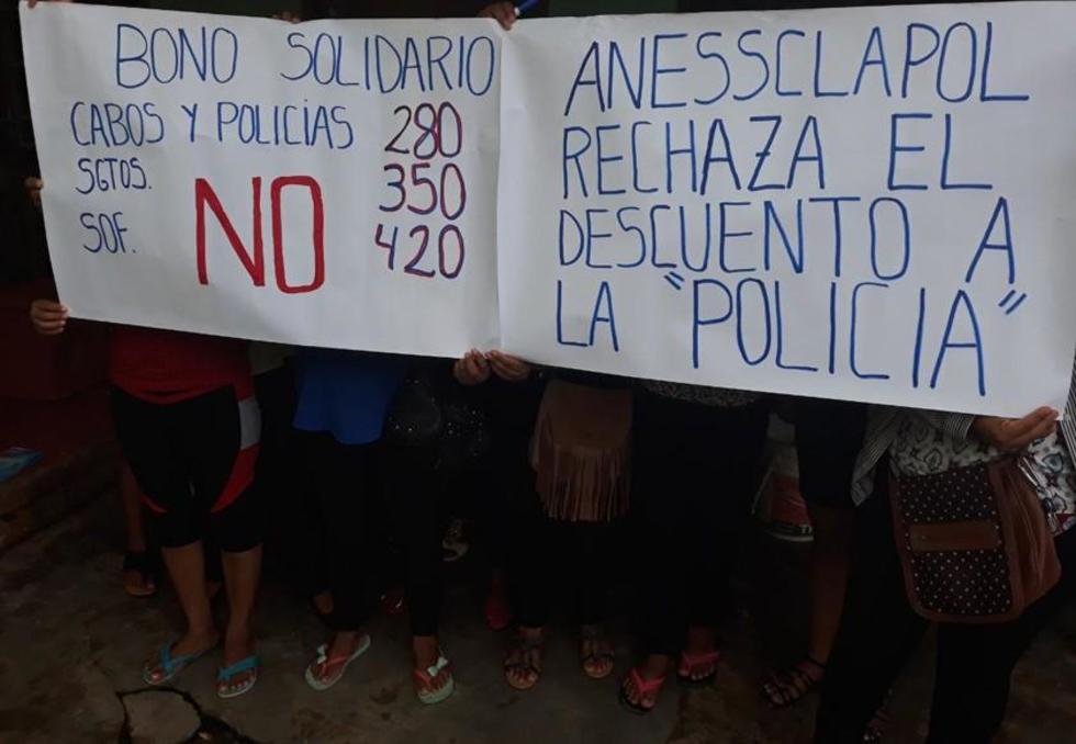 Los policías se declaran en alerta por posible descuento
