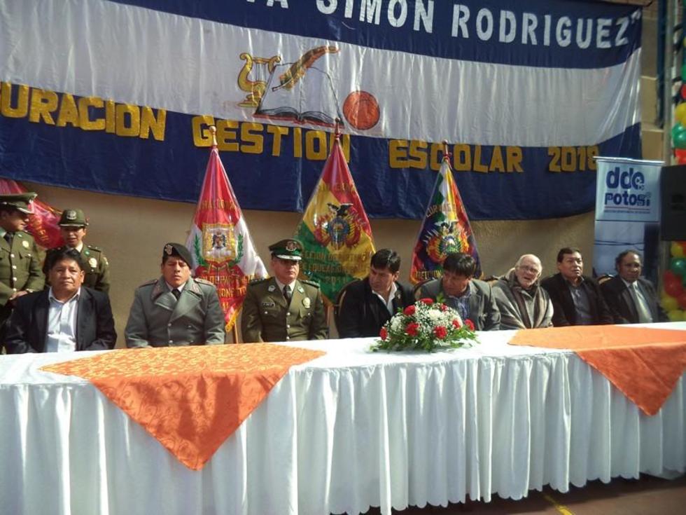 Cerca de 180.000 alumnos ya van a clases en el Departamento