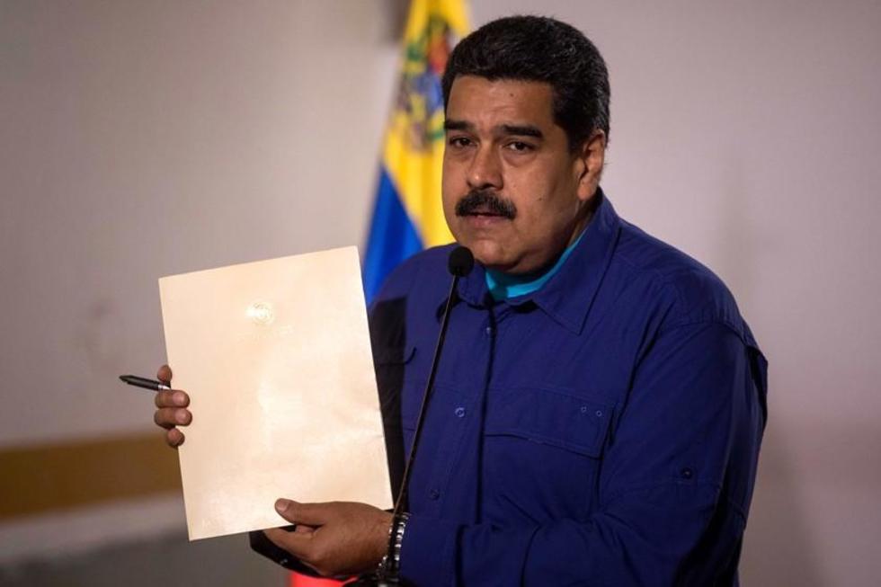 El diálogo de Venezuela fracasa y Maduro firma acuerdo unilateral
