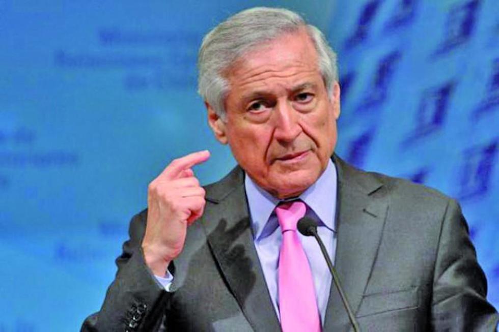 Muñoz: “Bolivia cose bandera y Chile cose argumentos”