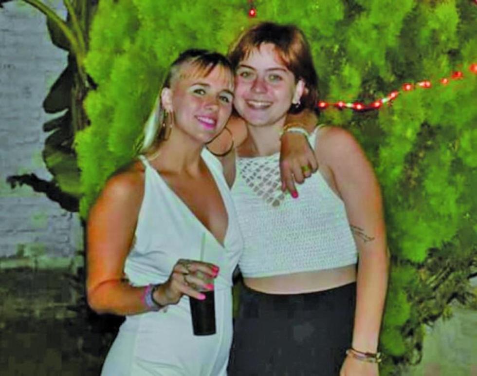 Aparecen las dos jóvenes que eran buscadas