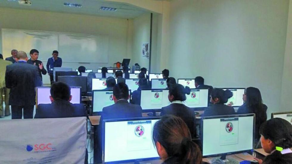La UATF cierra inscripciones para el examen de Ingeniería Comercial hoy