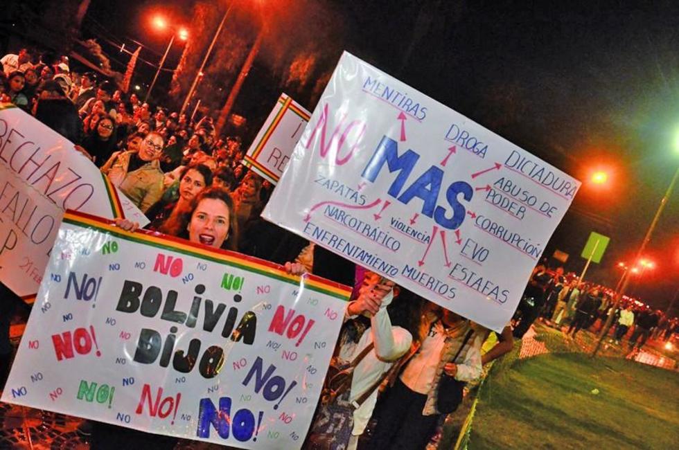 Cívicos sellan alianza con el Conade por el paro del 21F