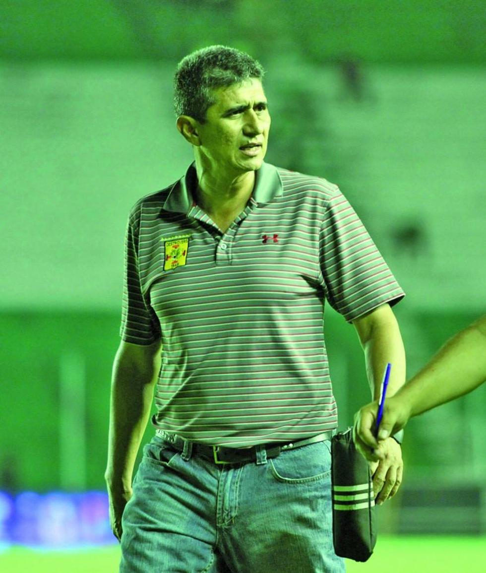 Peña toma sus previsiones para retar a Real