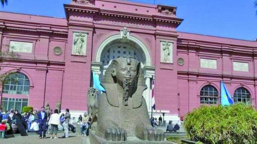 En el Cairo  exhiben  una momia  aulladora