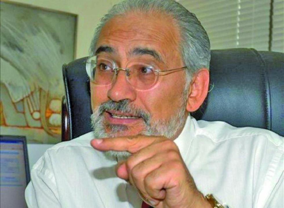 Expresidente Carlos Mesa pide al TCP anular la reelección indefinida