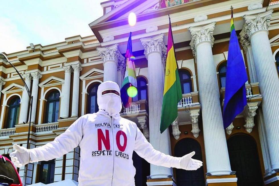 Para el MAS candidatura de Evo está definida, opositores critican  