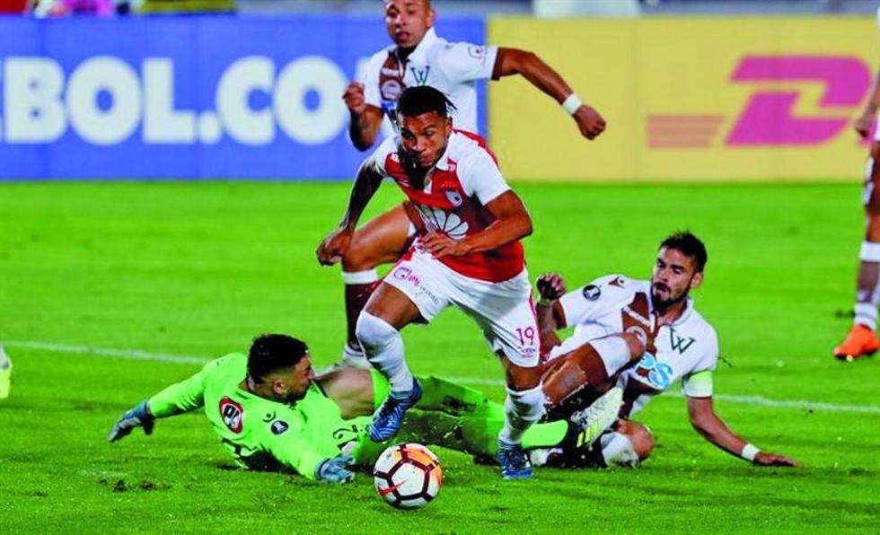 Santa Fe vence a Wanderers