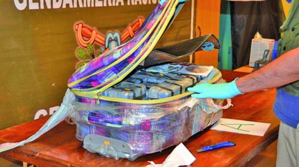 Desbaratan banda de narcos que operaba desde la embajada rusa