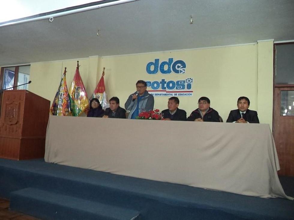Los maestros de literatura buscan promover la lectura de obras literarias