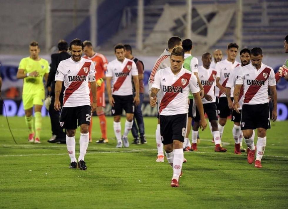 River pierde ante Vélez y se aleja de la clasificación