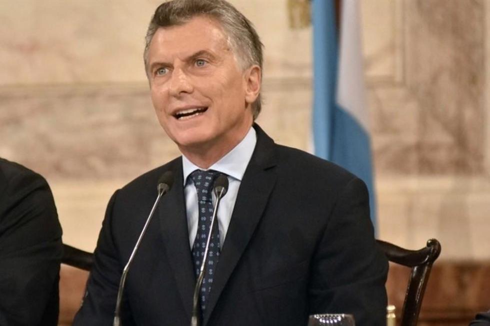 Macri dice que Argentina necesita un debate maduro sobre el aborto