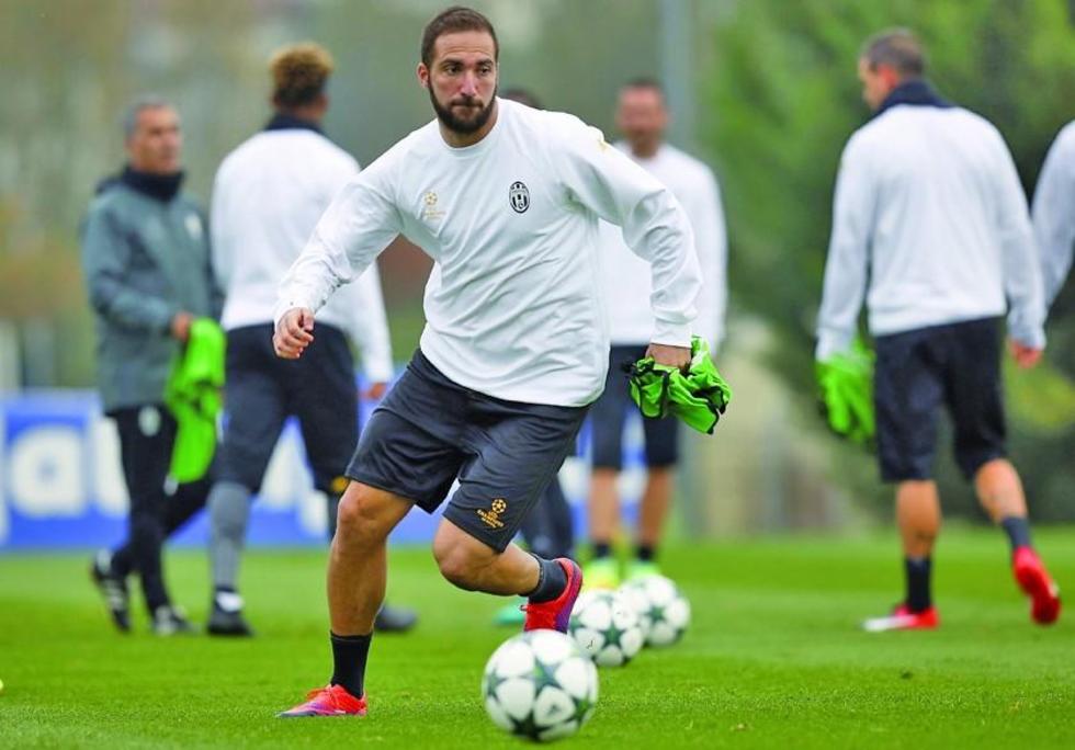 Allegri confía en recuperar al lesionado Higuaín