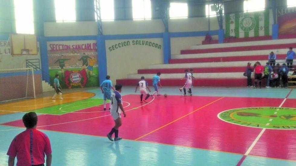 Ocho equipos buscan el título  de la Liga de exalumnos del Calero 