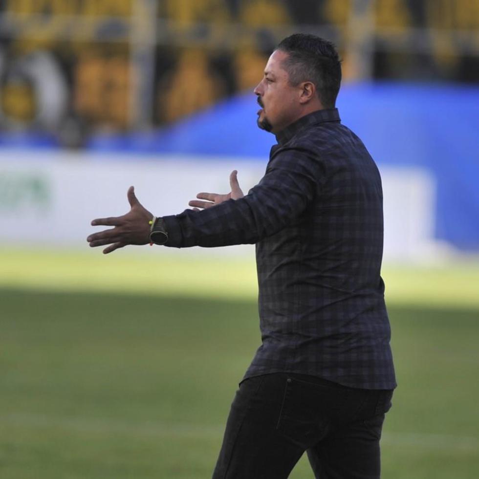 Royal Pari y Destroyers chocan por vez primera