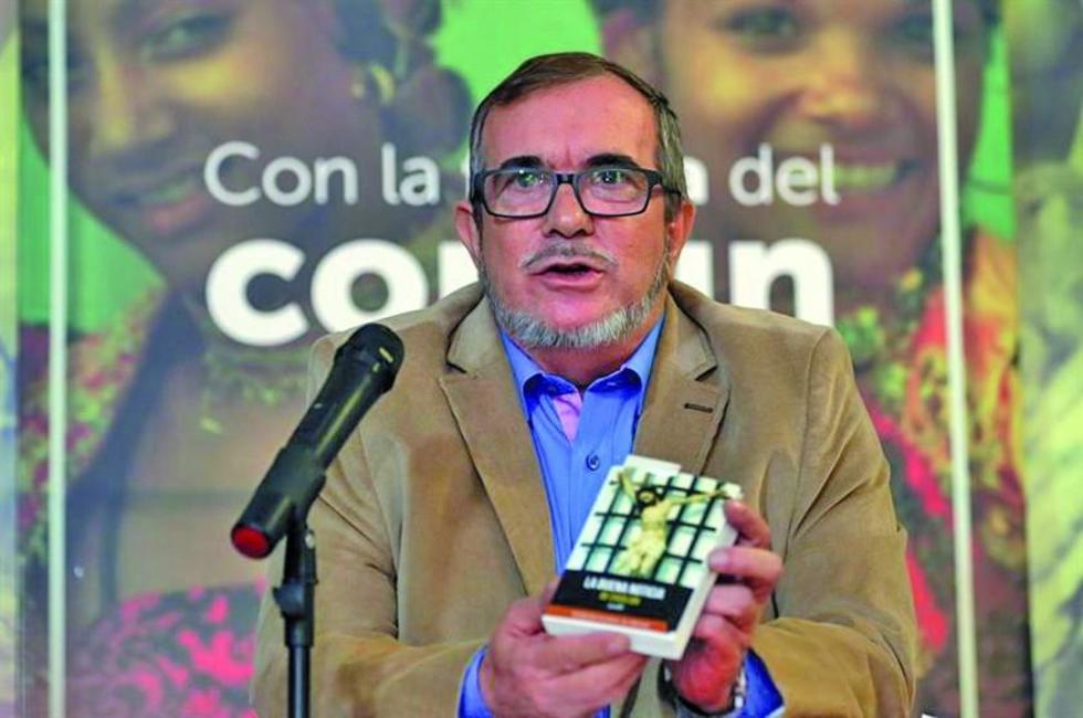 El candidato a la presidencia de las FARC renuncia en Colombia