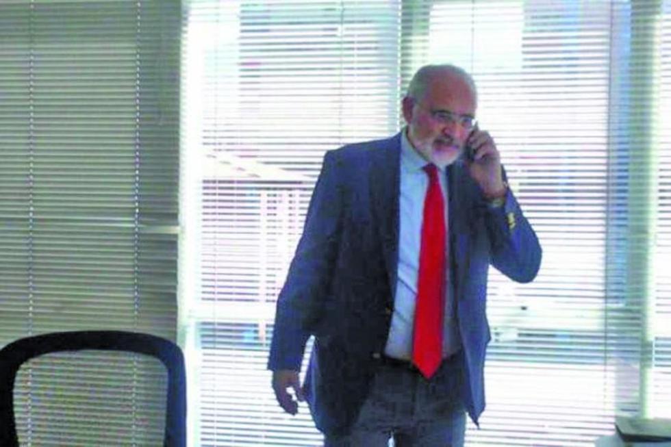 Mesa rehúsa ser un testigo en el juicio contra Sánchez de Lozada