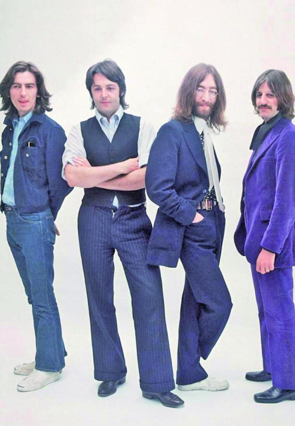 Subastan más de 350 fotos  inéditas de The Beatles