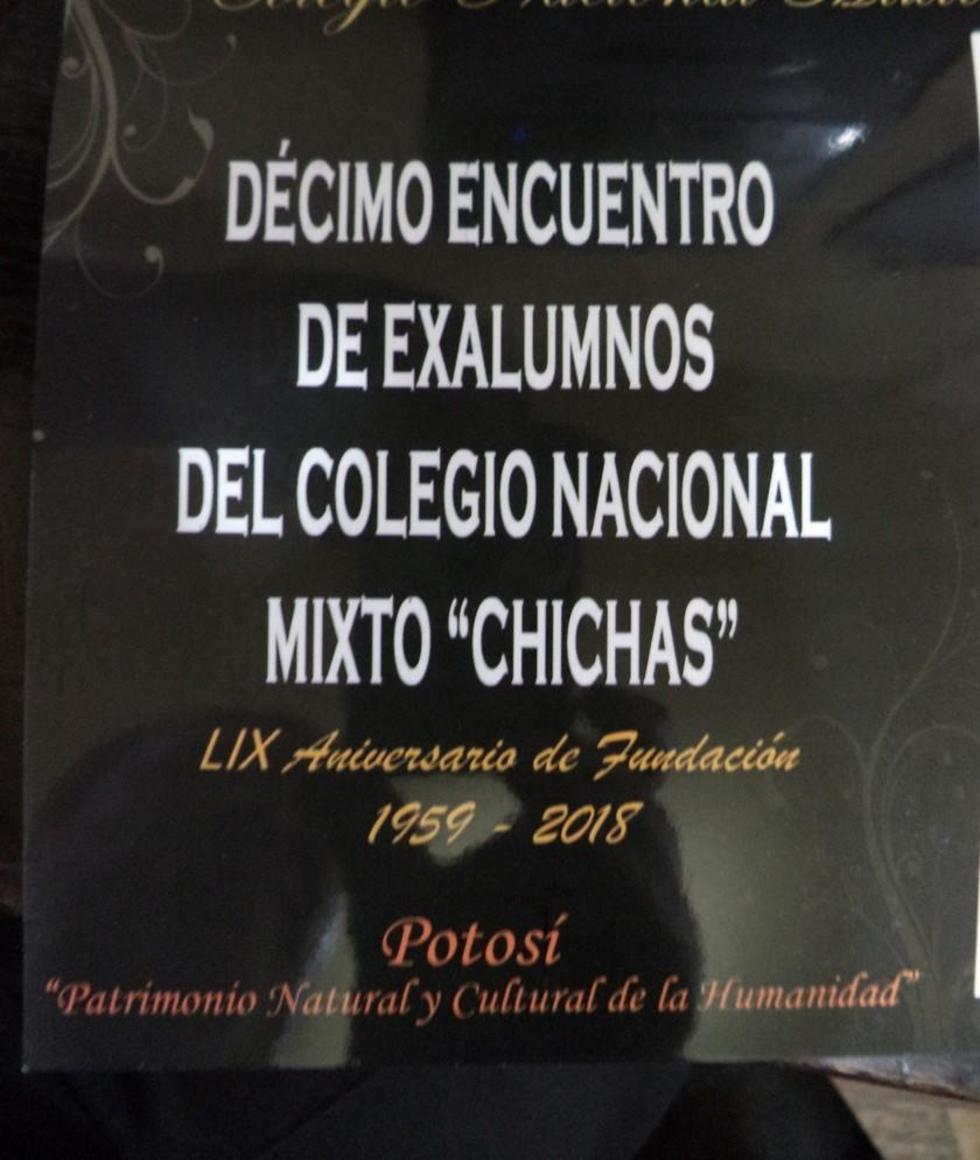 Se reúnen exalumnos del Colegio Nacional Chichas