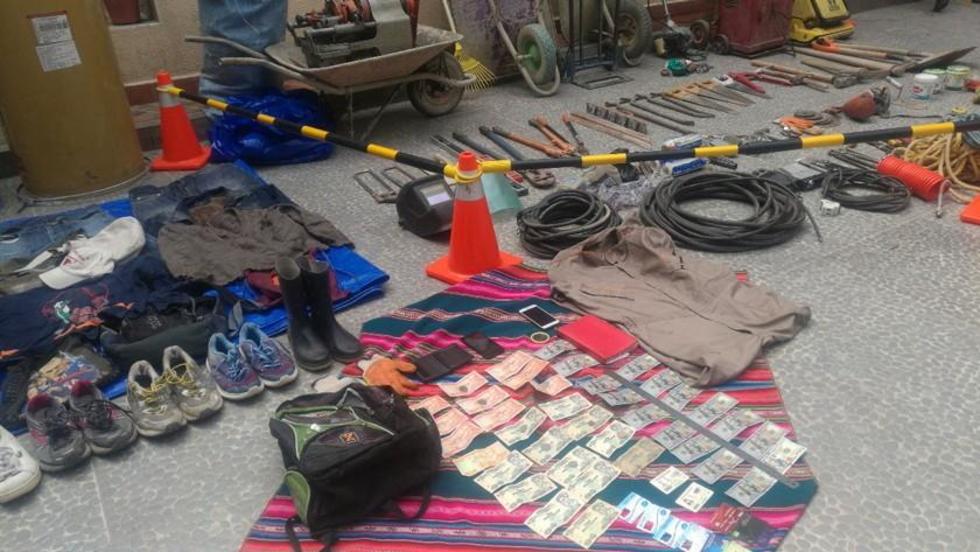 Exhiben objetos supuestamente robados