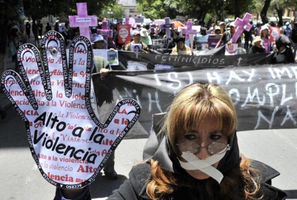 Solo el 36 % de delitos contra la mujer llega a una sentencia