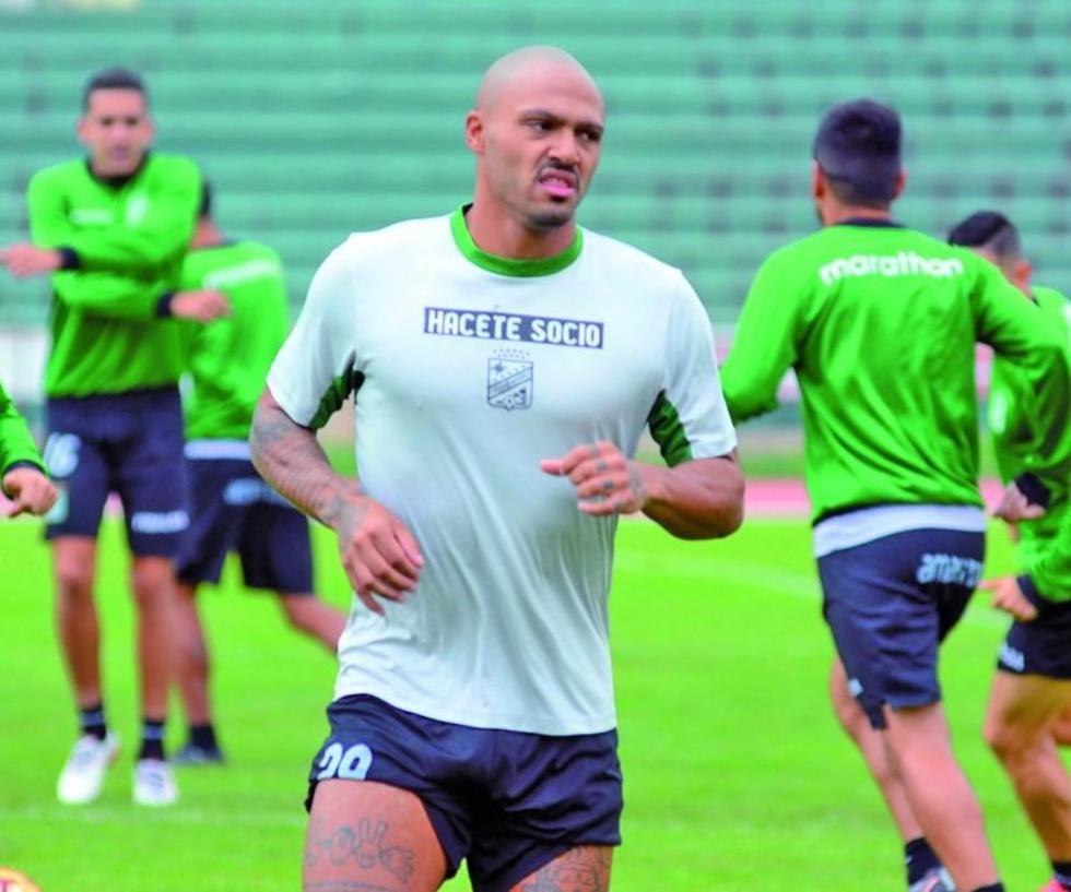 Oriente pide $us 200.000 por ceder a Freitas 