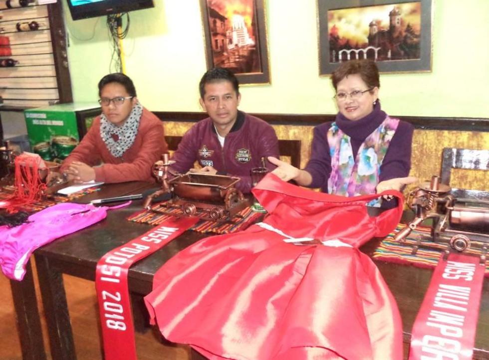 Exponen los vestidos que lucirán las candidatas al Miss y Señorita Potosí 