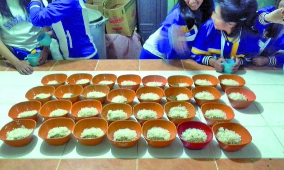 Licitarán los productos faltantes de estudiantes