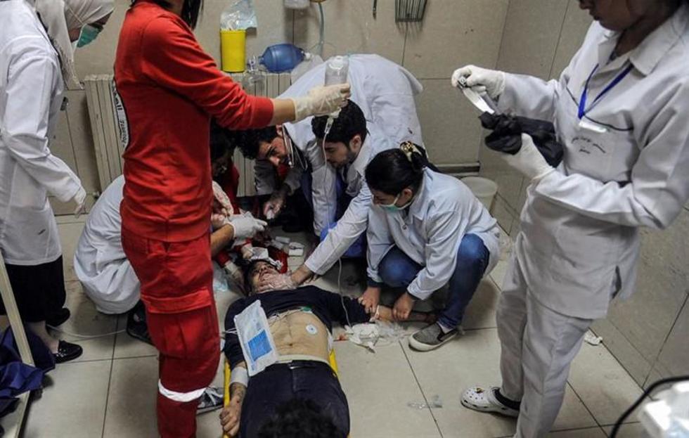 Denuncian que ataque químico dejó 40 muertos en Duma, Siria