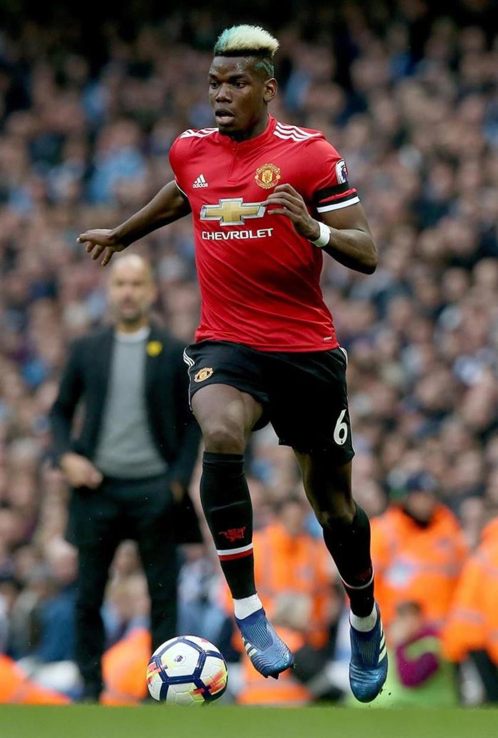 United asalta el “Etihad” y aplaza la fiesta del City