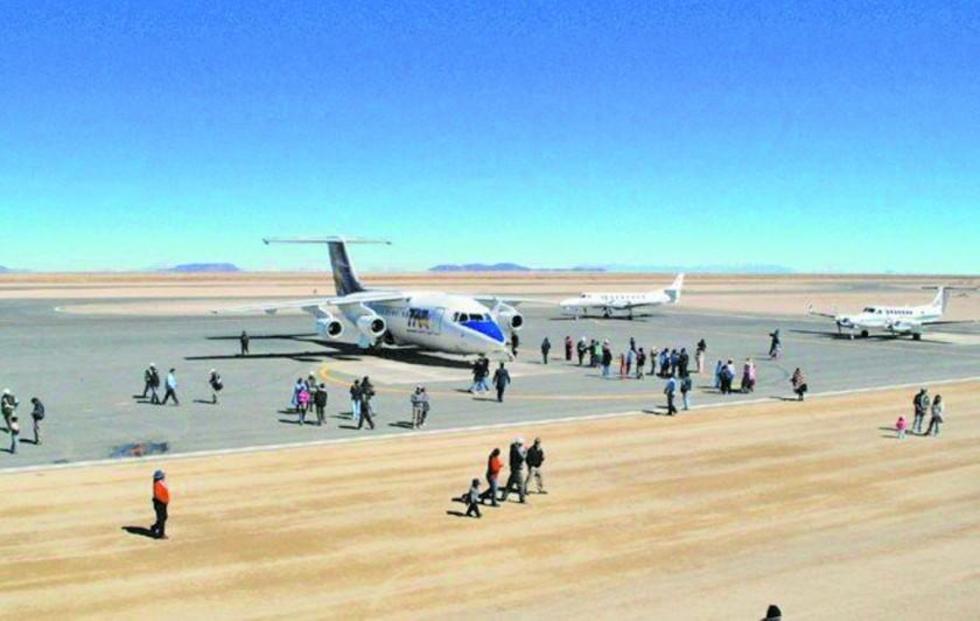 Pilotos califican como mejor pista al aeropuerto de Uyuni