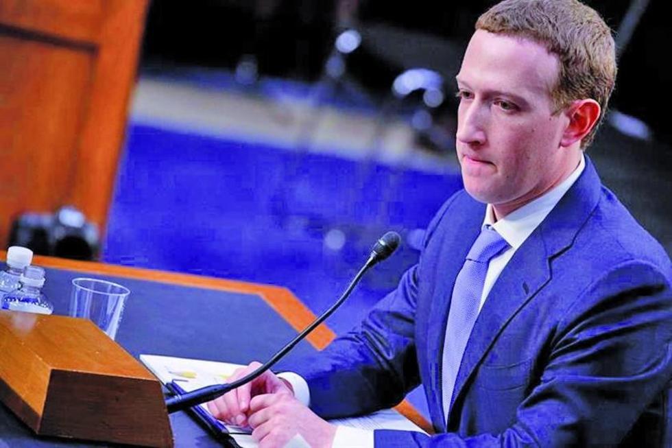 Fundador de Facebook asume responsabilidad sobre filtración